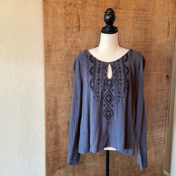 Miss Me Top - Picture 1 of 7